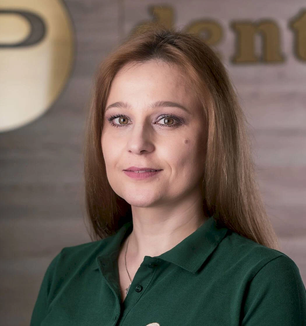 Valentina Brljavac - DentalCore